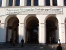 Banner an der LMU M�nchnen - gegen K�rzungen